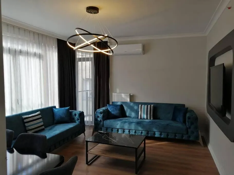 Apartment Sisli Apartment, 2 Bedrooms, 250 M Metro, New Modern Residence Istanbul