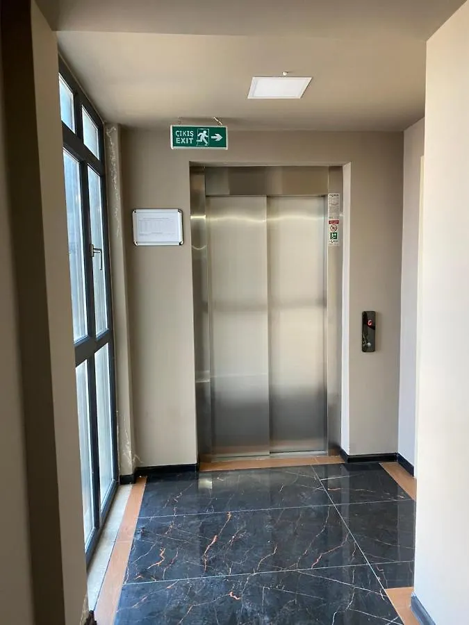 Sisli Apartment, 2 Bedrooms, 250 M Metro, New Modern Residence Istanbul